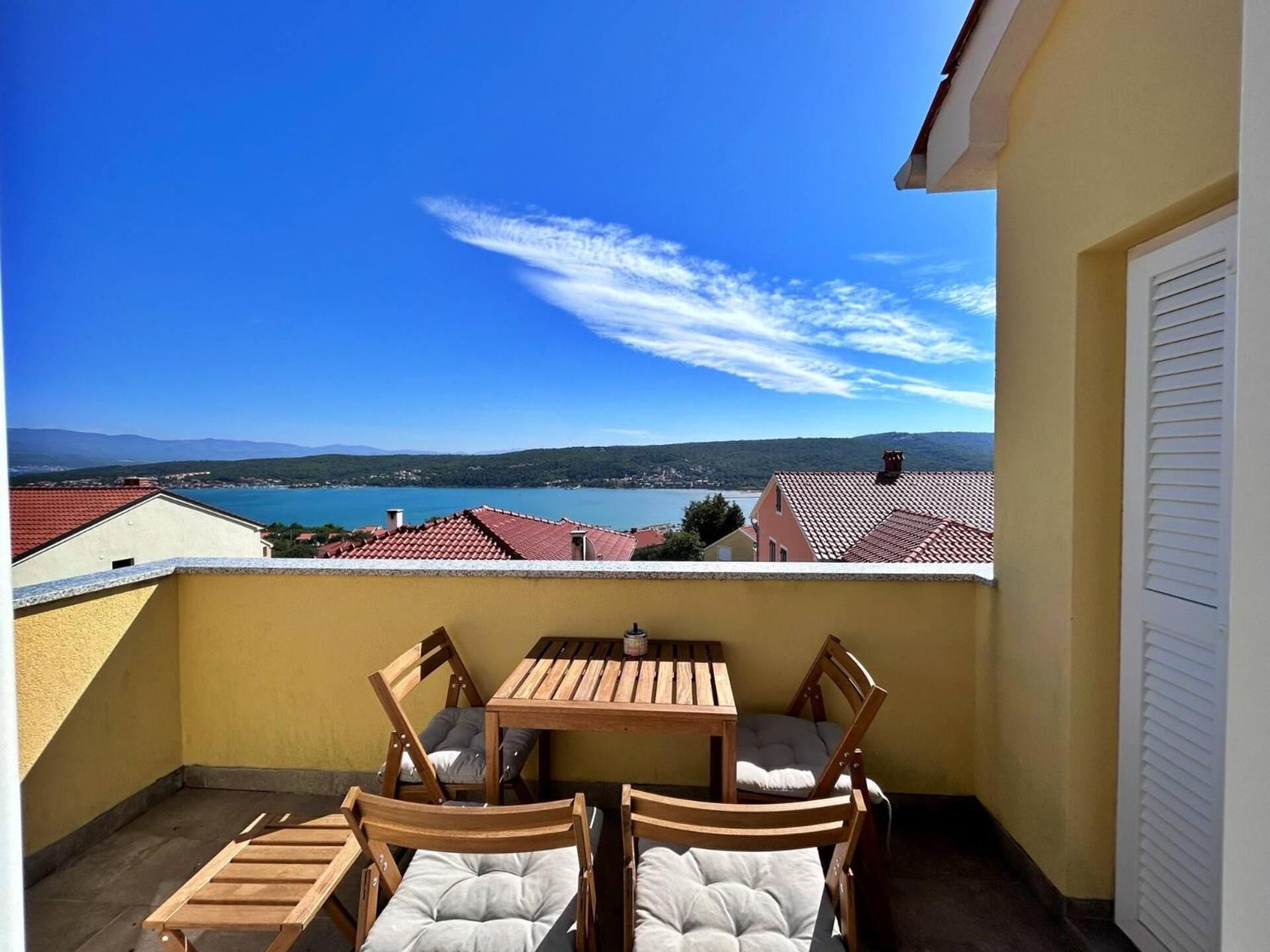 In Turizam Apartments Čižići Bagian luar foto