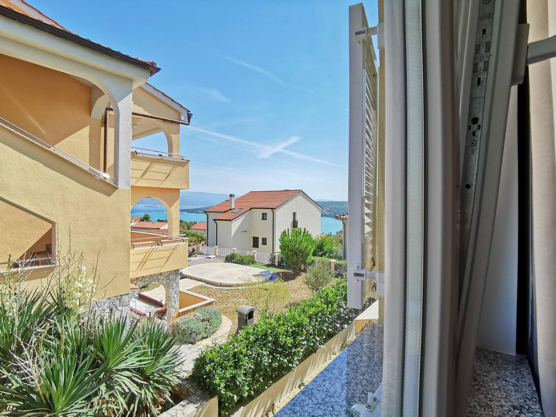 In Turizam Apartments Čižići Bagian luar foto